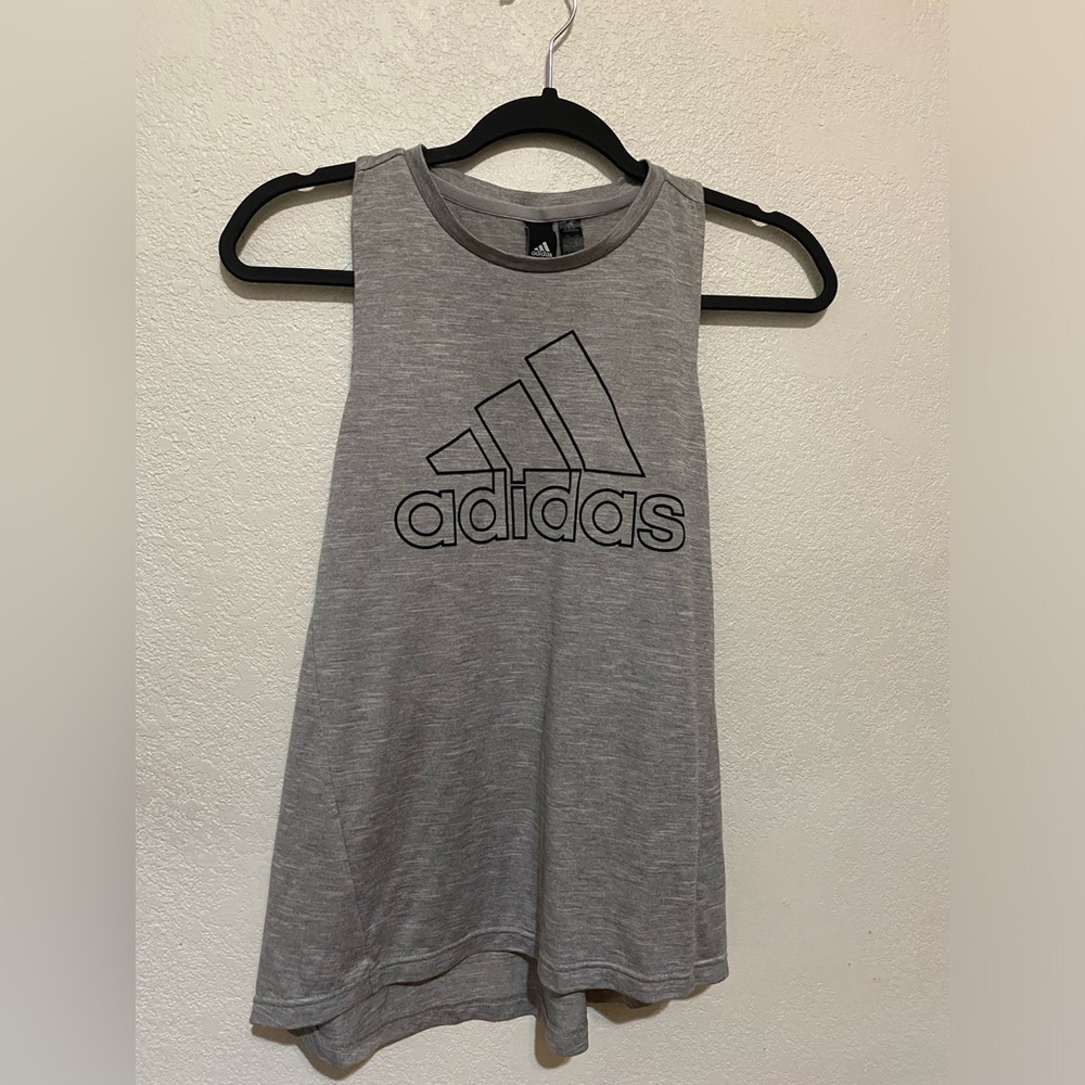 •adidas tank•
